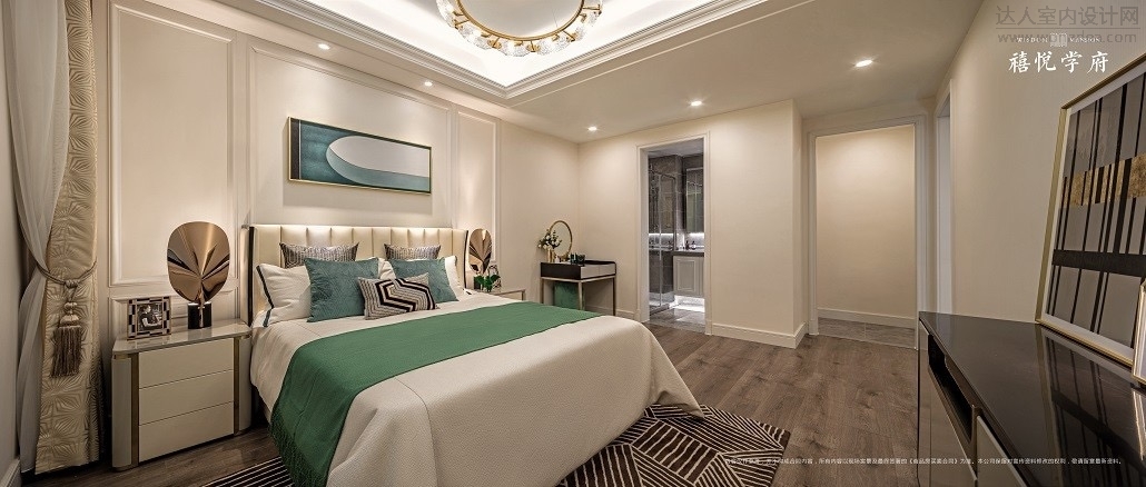 主卧室自带衣帽间卫生间的套间设计，满足业主单独居住休息功能。