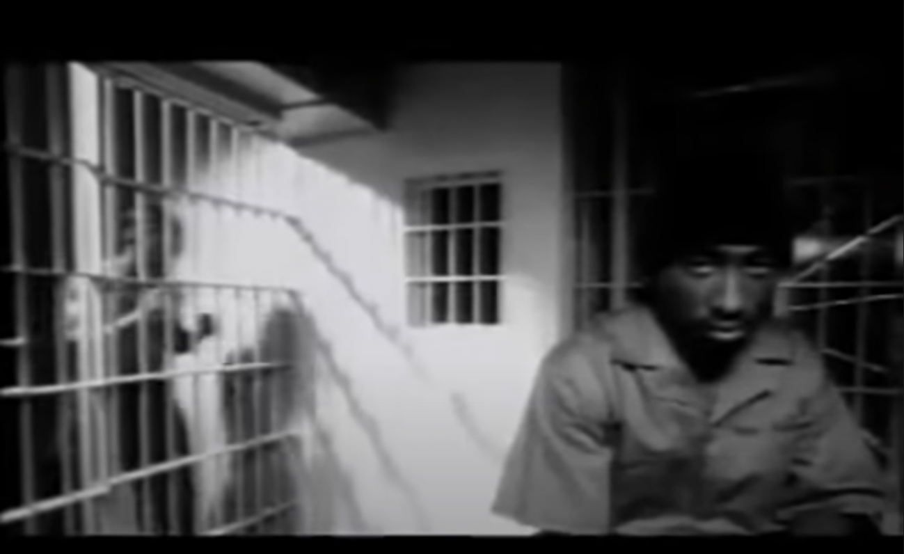 2Pac - Me Against The World 1.png