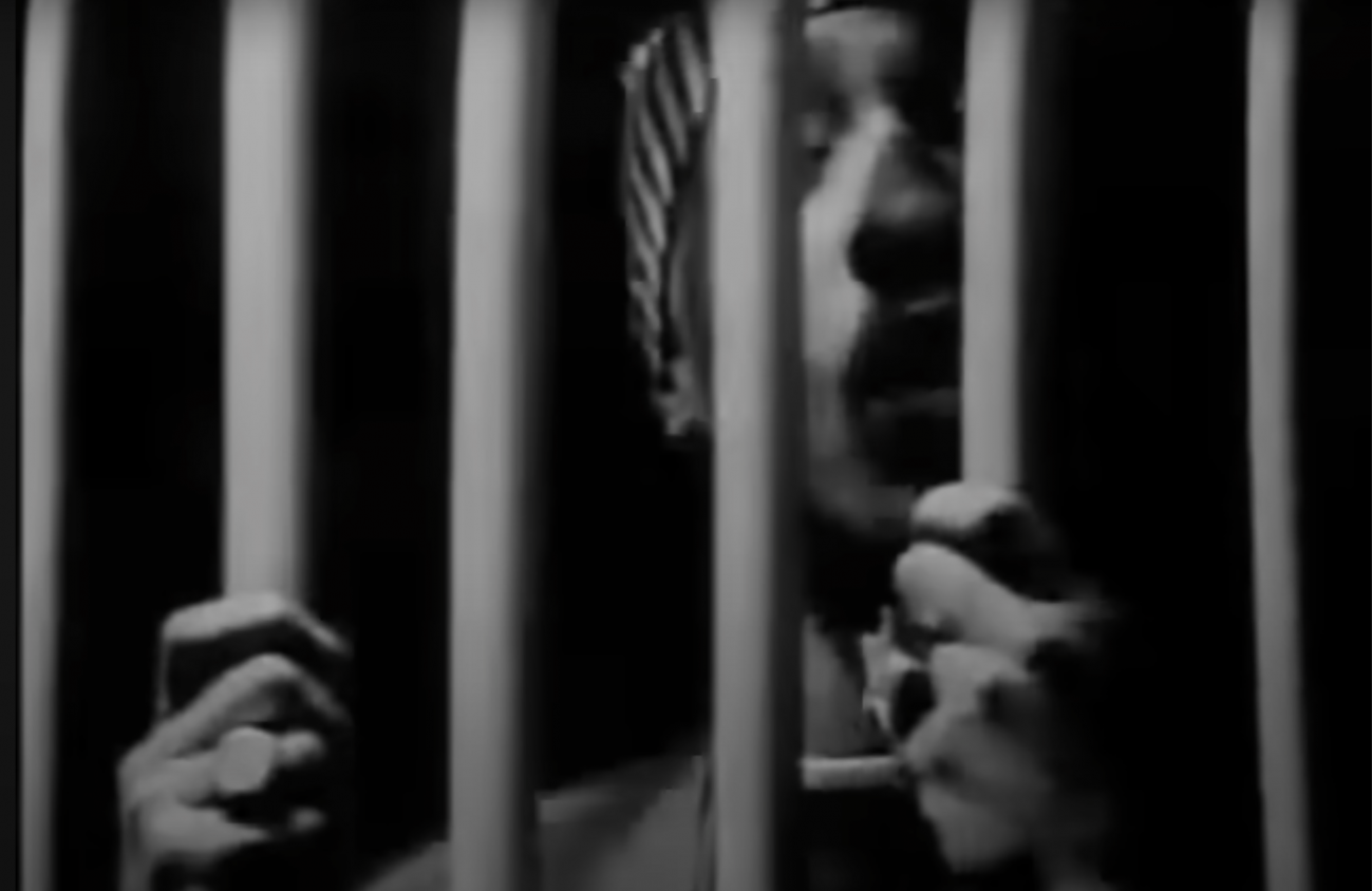 2Pac - Me Against The World 2.png