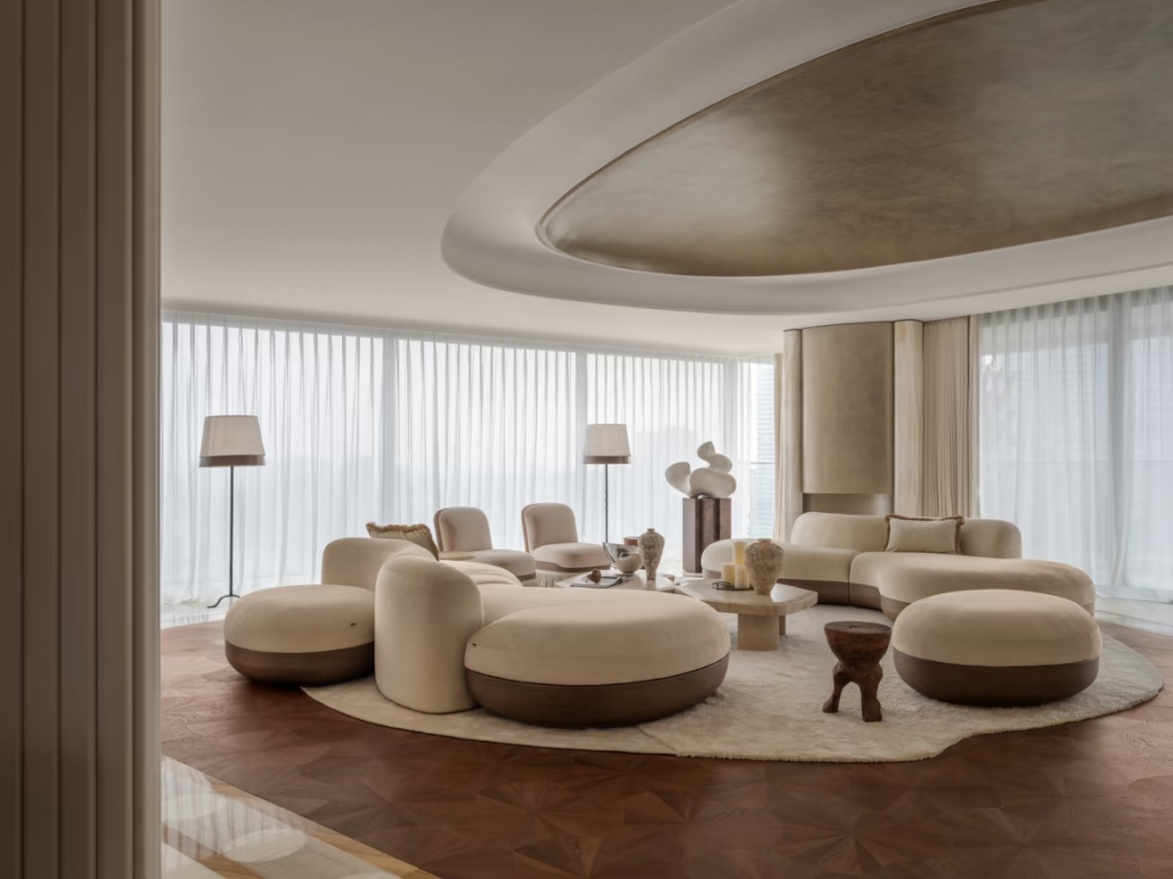 孟也设计 | 广州琶洲樾 · 华樾330㎡样板间