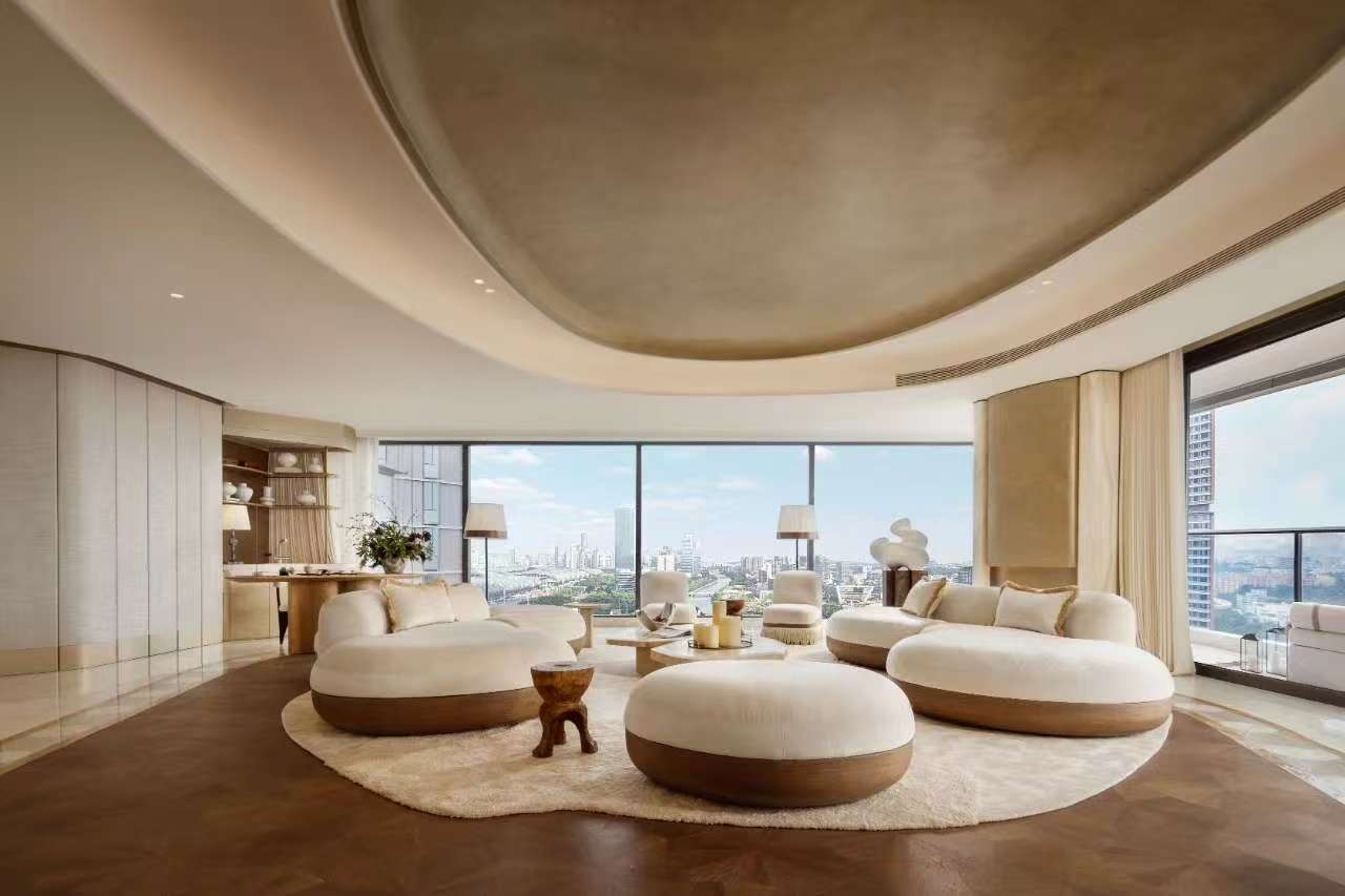 孟也设计 | 广州琶洲樾 · 华樾330㎡样板间