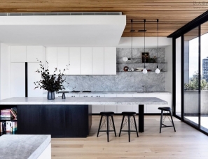 TOM ROBERTSON ARCHITECTS--Holly Penthouse