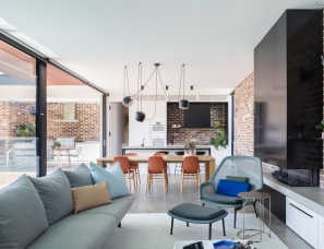 Sydesign + Lot 1--澳大利亚光线充足的家庭宅