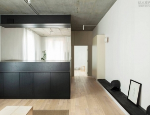 Thisispaper设计--A – Place is located in Warsaw, Poland a tiny space