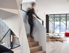 AA Architects设计--有趣折纸空间