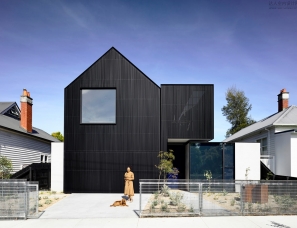 Ola Studio设计--黑色住宅