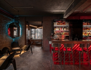 Hejidesign--复古戏剧性空间，深圳Still plus bar酒吧